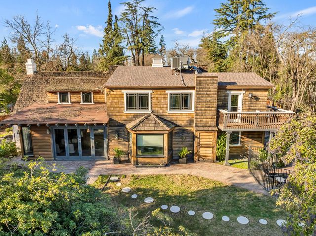 930 Saverien Dr, Sacramento, CA 95864