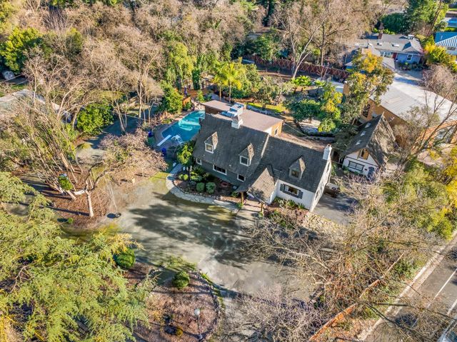 930 Saverien Dr, Sacramento, CA 95864