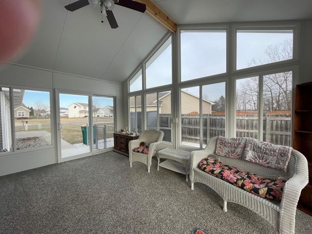 2148 Ferguson Drive, Bay City, MI 48706