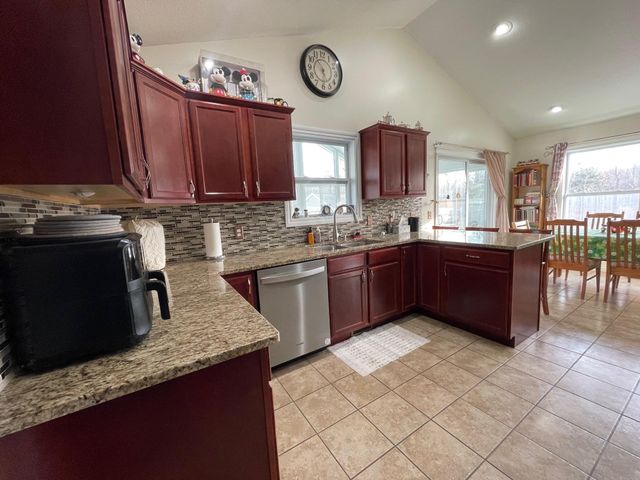 2148 Ferguson Drive, Bay City, MI 48706