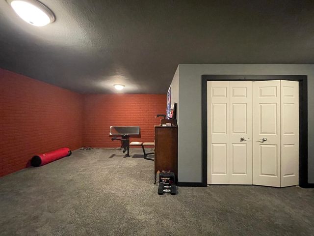 2148 Ferguson Drive, Bay City, MI 48706