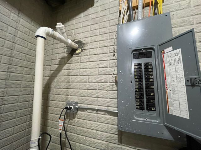 2148 Ferguson Drive, Bay City, MI 48706