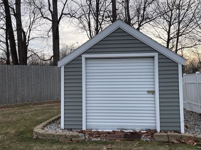 2148 Ferguson Drive, Bay City, MI 48706