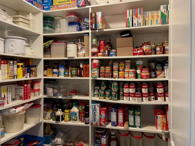 2148 Ferguson Drive, Bay City, MI 48706