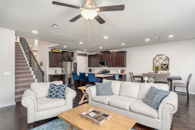 237 Magna LN, Liberty Hill, TX 78642