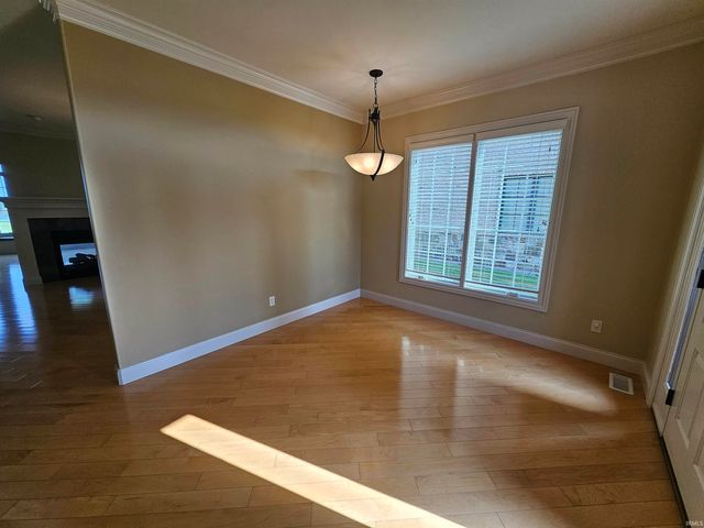 1709 Riverview Court, Evansville, IN 47713