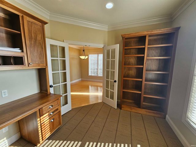 1709 Riverview Court, Evansville, IN 47713