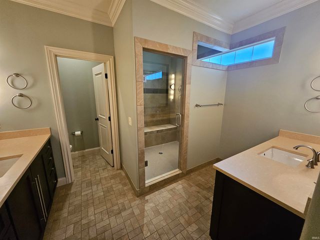 1709 Riverview Court, Evansville, IN 47713