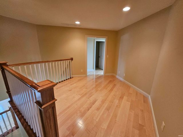 1709 Riverview Court, Evansville, IN 47713