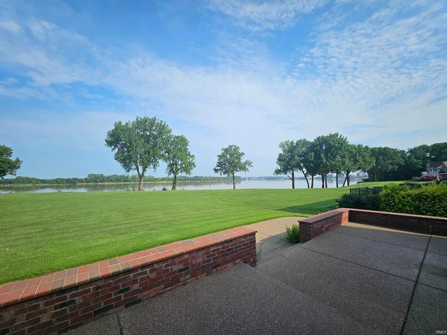 1709 Riverview Court, Evansville, IN 47713
