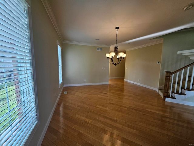 1709 Riverview Court, Evansville, IN 47713