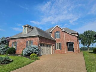 1709 Riverview Court, Evansville, IN 47713
