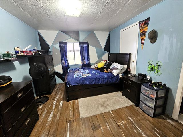 4211 LOWELL LANE, Zephyrhills, FL 33541