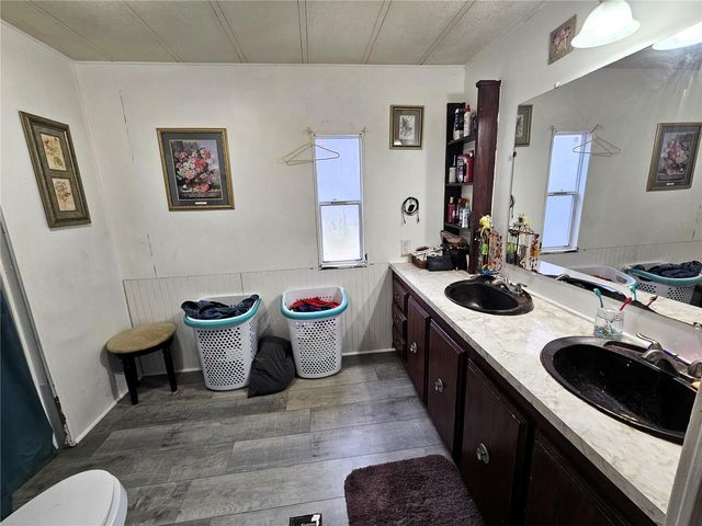 4211 LOWELL LANE, Zephyrhills, FL 33541