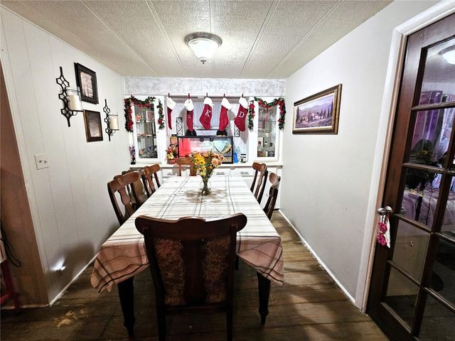 4211 LOWELL LANE, Zephyrhills, FL 33541