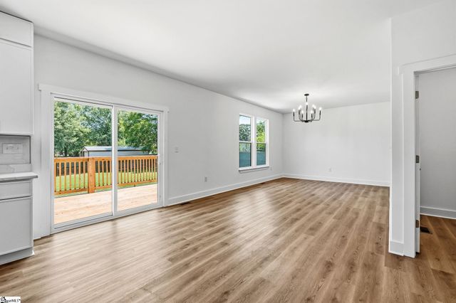 3 Rochester Street, Greenville, SC 29611