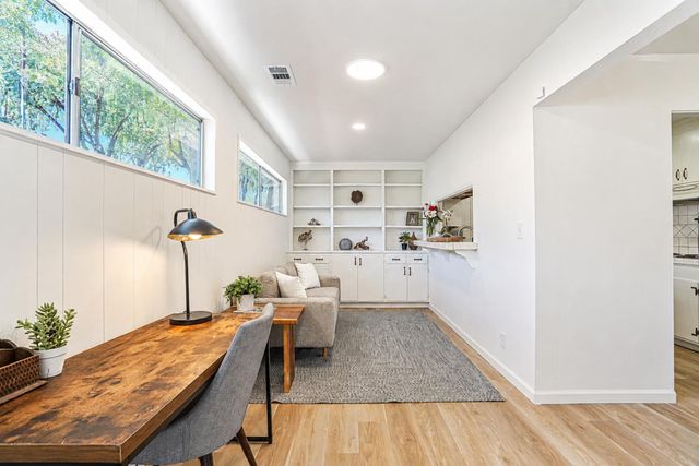2139 Calabazas Boulevard, Santa Clara, CA 95051