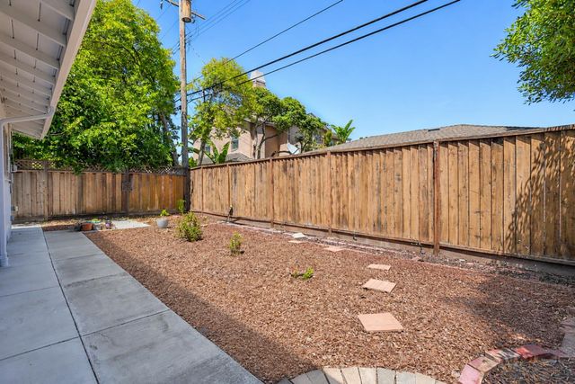 2139 Calabazas Boulevard, Santa Clara, CA 95051