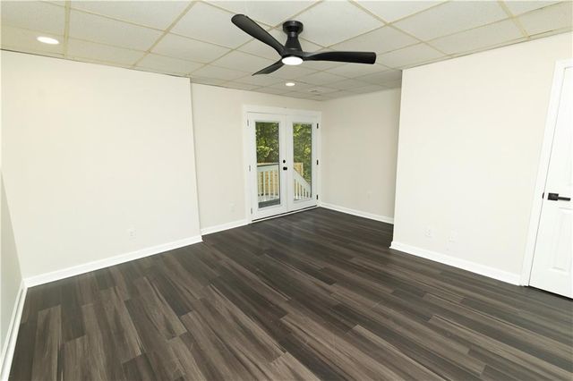 60 Lakeside Dr, Covington, GA 30016