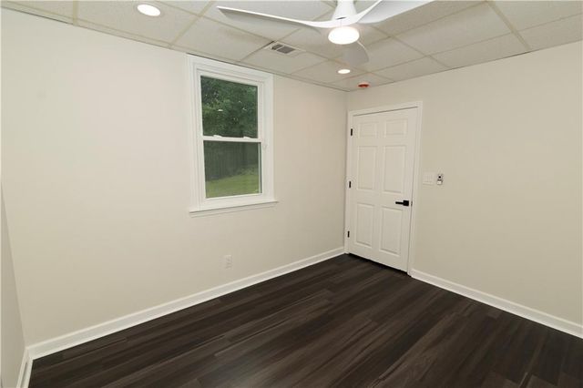 60 Lakeside Dr, Covington, GA 30016