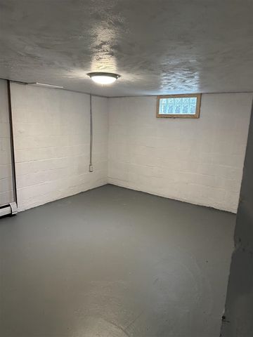 1809 Fulton Street, Kalamazoo, MI 49001
