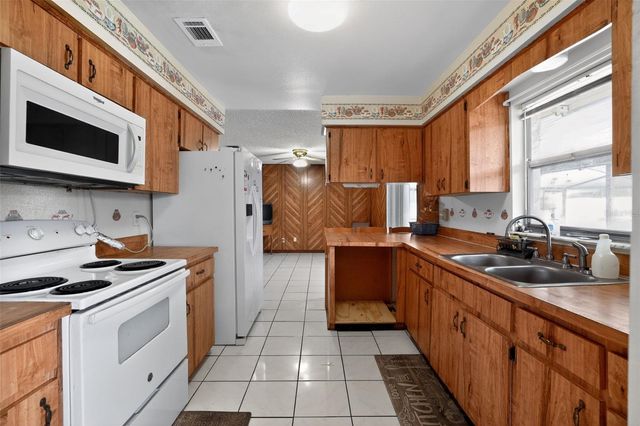 3101 ELDERWOOD PLACE, Seffner, FL 33584