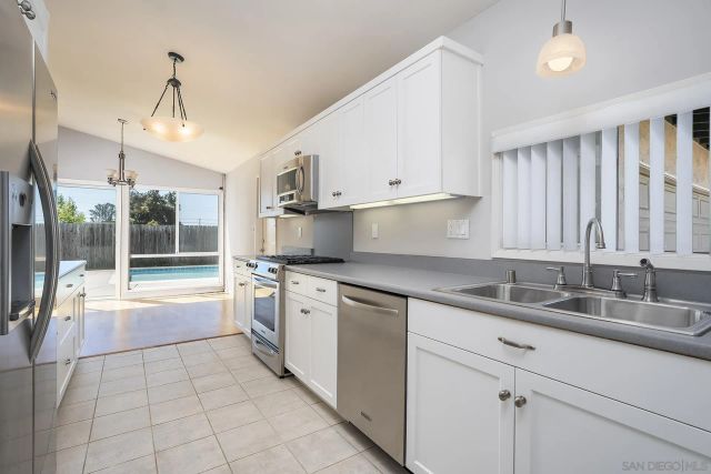 4775 Mount Harris Dr, San Diego, CA 92117