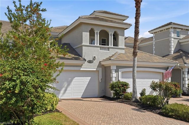 9270 CAMPANILE CIR # 202, Naples, FL 34114