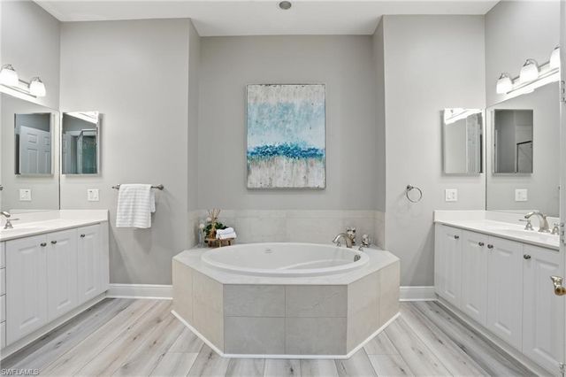 9270 CAMPANILE CIR # 202, Naples, FL 34114