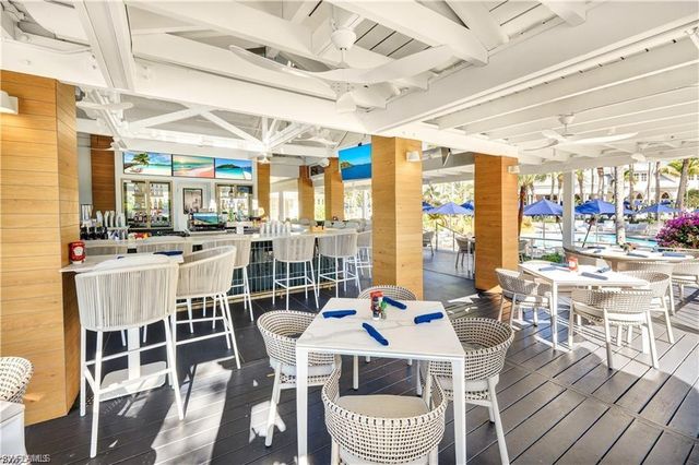 9270 CAMPANILE CIR # 202, Naples, FL 34114