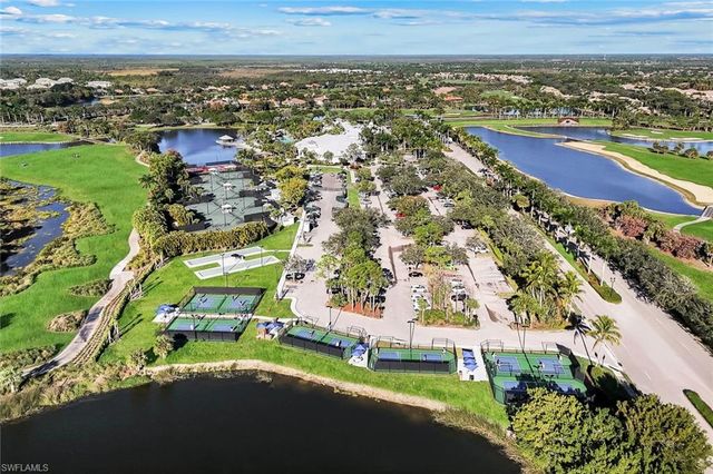 9270 CAMPANILE CIR # 202, Naples, FL 34114