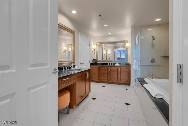 145 East Harmon Avenue 1708, Las Vegas, NV 89109