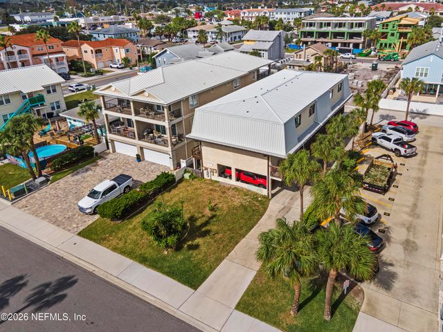 121 S 13TH Avenue B, Jacksonville Beach, FL 32250