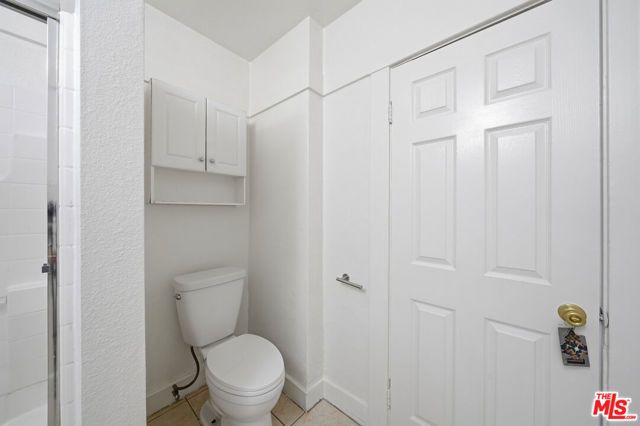 936 S Lucerne Boulevard, Los Angeles, CA 90019