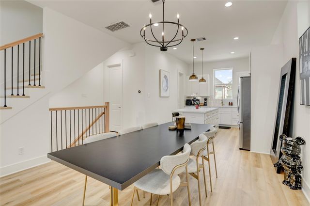 2013 Cochran Street, Houston, TX 77009