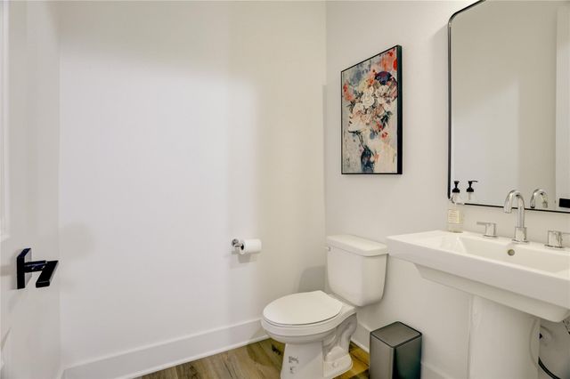 2013 Cochran Street, Houston, TX 77009