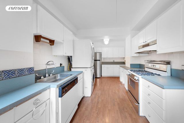395 Riverside Dr Apt 3A, New York City, NY 10025