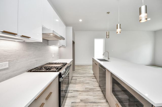 4023 Boho Lane, Houston, TX 77045