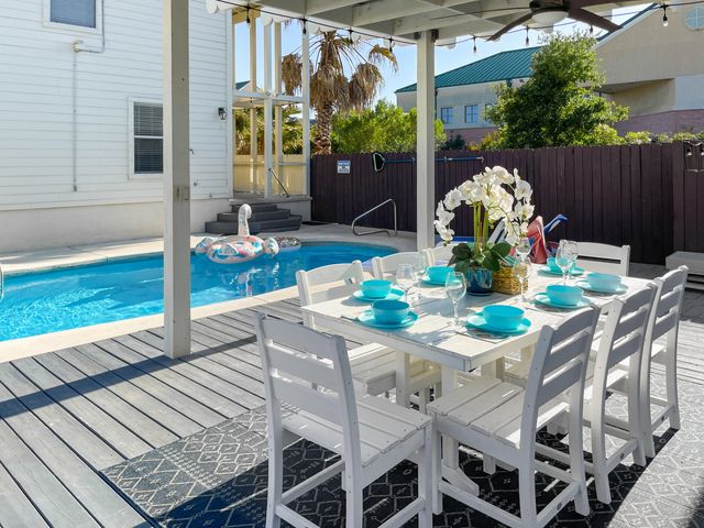 4421 Luke Avenue, Destin, FL 32541