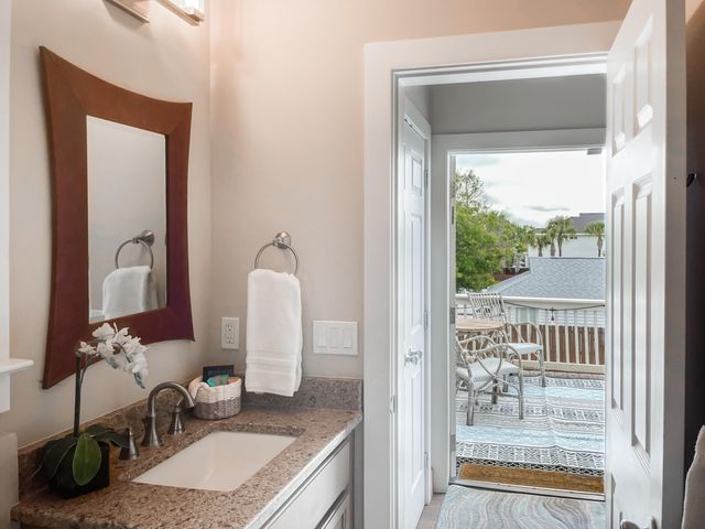 4421 Luke Avenue, Destin, FL 32541