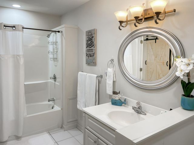 4421 Luke Avenue, Destin, FL 32541