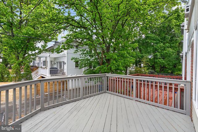 3907 BENTON ST NW, Washington, DC 20007