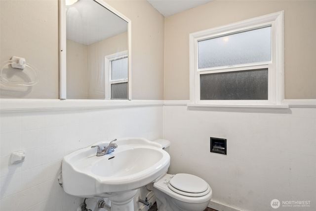 303 S Lafayette Avenue, Bremerton, WA 98312