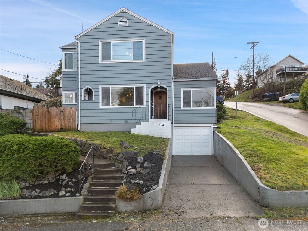303 S Lafayette Avenue, Bremerton, WA 98312