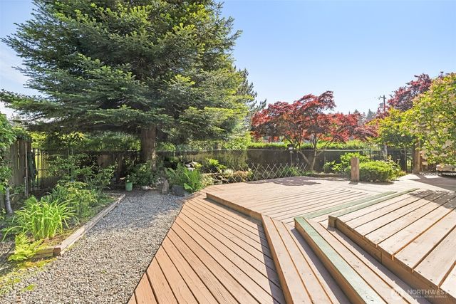 200 Gehrke Road, Port Angeles, WA 98362