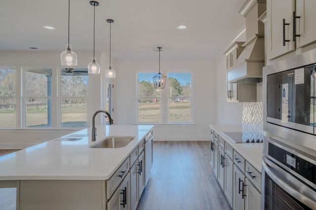 26 Cherokee Court, Good Hope, GA 30641