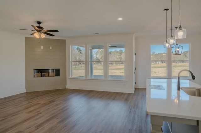 26 Cherokee Court, Good Hope, GA 30641