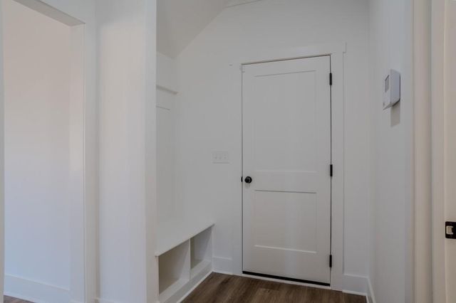 26 Cherokee Court, Good Hope, GA 30641