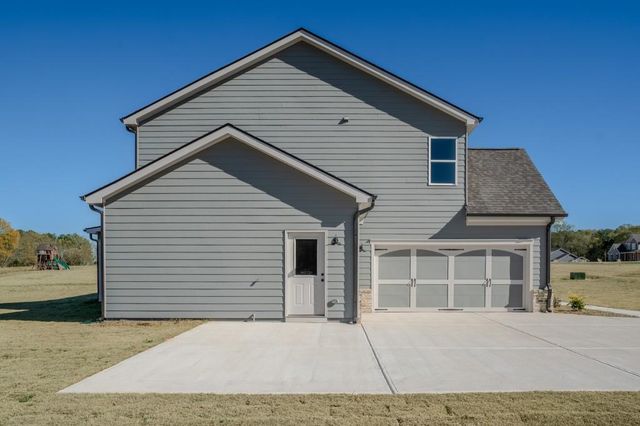 26 Cherokee Court, Good Hope, GA 30641