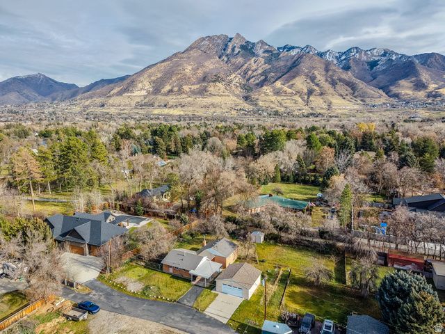2225 E FARDOWN AVE, Holladay, UT 84121